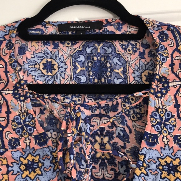 Patterned Crop Top - Picture 2 of 2